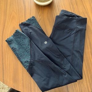 Lulu Lemon leggings with zipper pocket